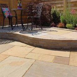 Pavestone Classic Sandstone 900 X 600 X 22mm Slab Paving Pack Of 35 - Buff