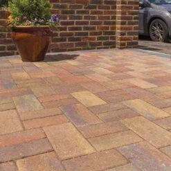 Brett Delta Block Paving (Cliffe) Rectangular 50mm Brick Pack Of 276 - Brindle - DLCV50BR