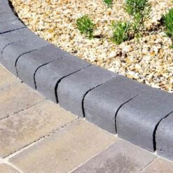 Brett Drivestyle Kerb DK 125x100x125mm - 270 Per Pack - Charcoal - DK99CL