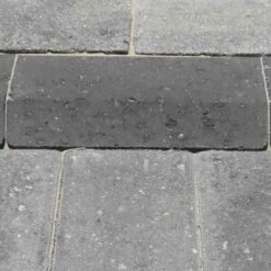 Brett Omega Kerb 200x100x60mm - 308 Per Pack - Charcoal - OK99CL