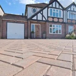 Brett Omega Block Paving Rectangular 60mm Brick Pack Of 404 - Burnt Oak - OM60BO