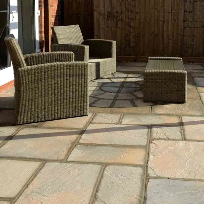 Brett Bronte Garden Paving Circle Corner Kit 1800mm Dia. Pack Of 12 - Acorn Brown - BRFCCPAB